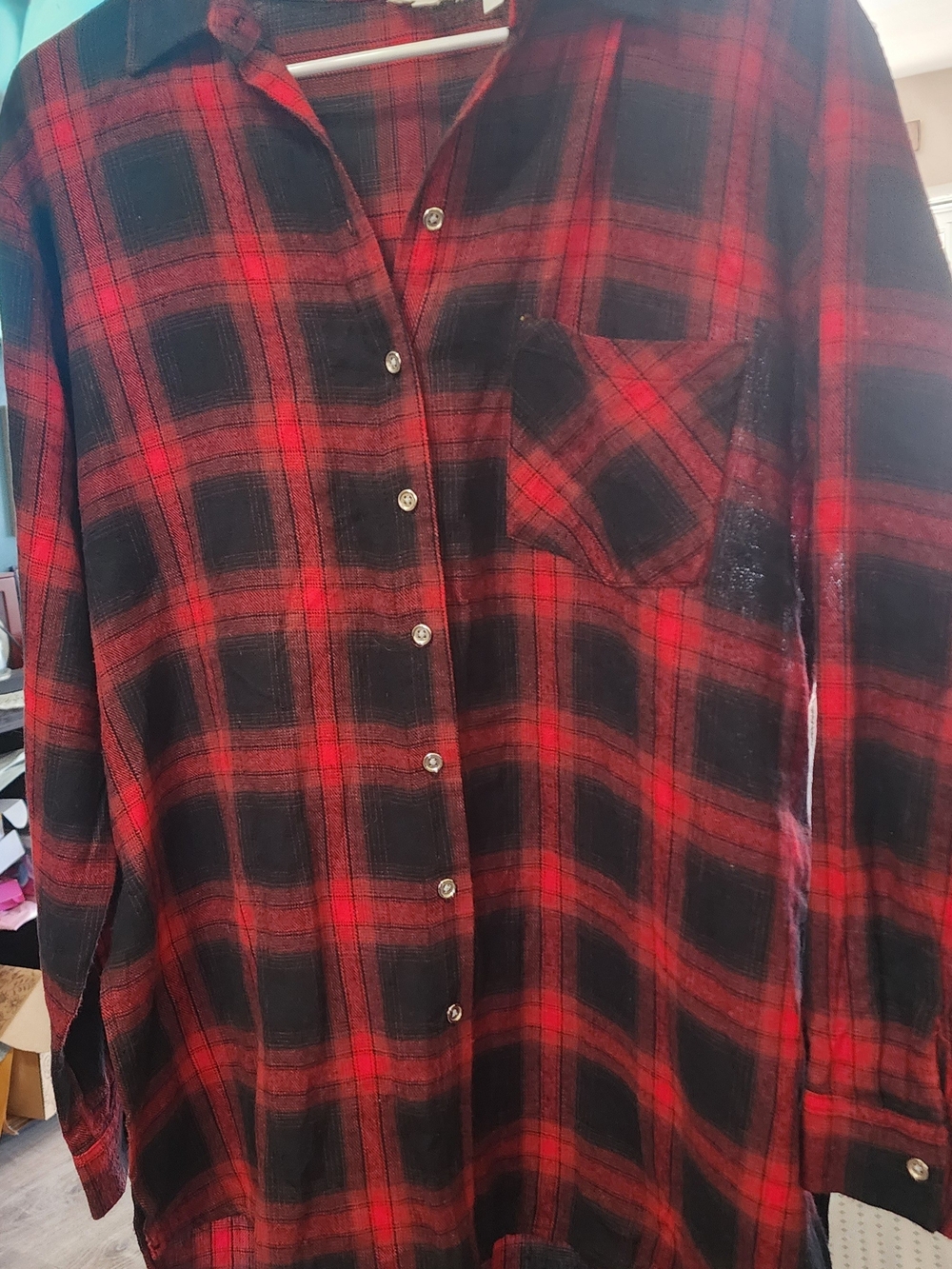 BKE Women's Red and Black Plaid Button-Down Shirt Sz Lrg
